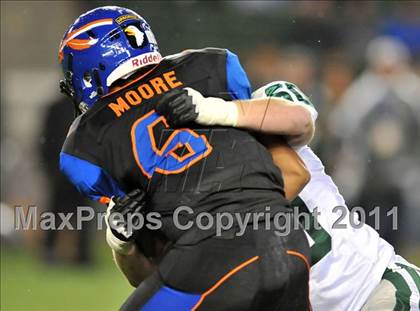 Thumbnail 1 in De La Salle vs. Westlake (CIF State Open Division Final) photogallery.