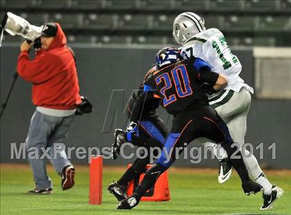 Thumbnail 2 in De La Salle vs. Westlake (CIF State Open Division Final) photogallery.