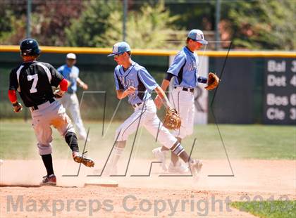 Thumbnail 2 in Valor Christian vs. Durango (CHSAA 4A Semifinal) photogallery.