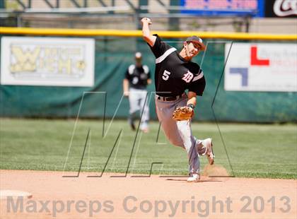 Thumbnail 3 in Valor Christian vs. Durango (CHSAA 4A Semifinal) photogallery.