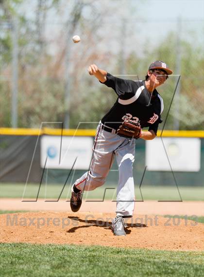 Thumbnail 3 in Valor Christian vs. Durango (CHSAA 4A Semifinal) photogallery.