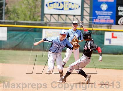 Thumbnail 2 in Valor Christian vs. Durango (CHSAA 4A Semifinal) photogallery.