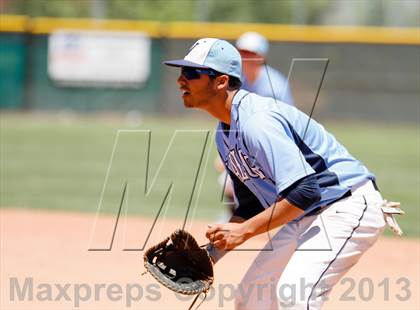 Thumbnail 2 in Valor Christian vs. Durango (CHSAA 4A Semifinal) photogallery.
