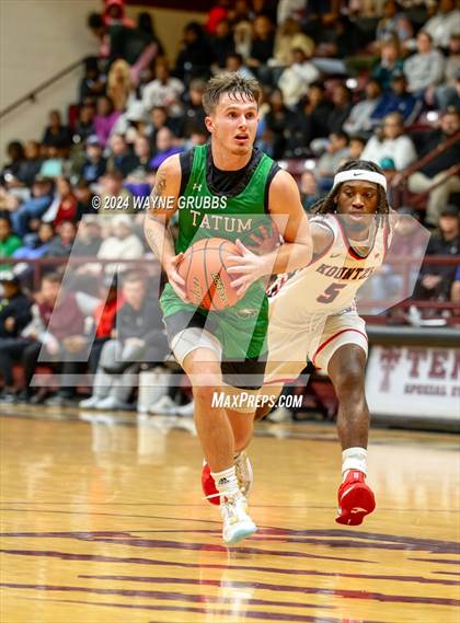 Thumbnail 2 in Kountze vs. Tatum (Tenaha Holiday Hoops) photogallery.