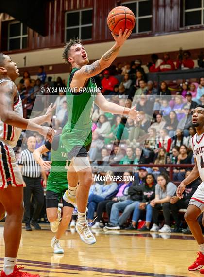 Thumbnail 1 in Kountze vs. Tatum (Tenaha Holiday Hoops) photogallery.