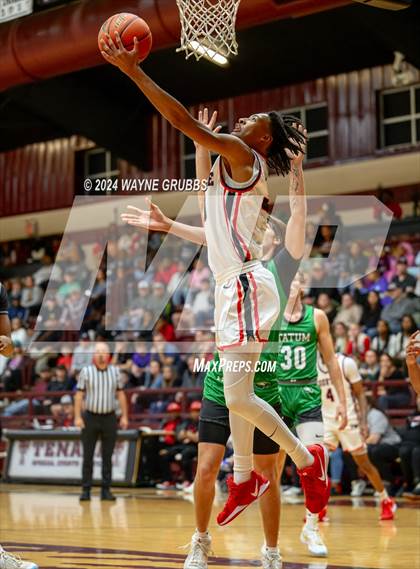 Thumbnail 1 in Kountze vs. Tatum (Tenaha Holiday Hoops) photogallery.