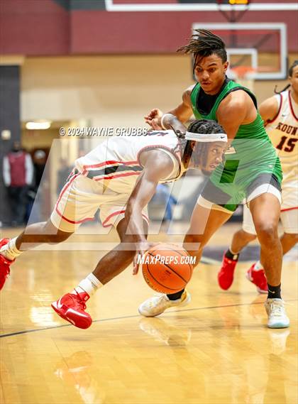 Thumbnail 3 in Kountze vs. Tatum (Tenaha Holiday Hoops) photogallery.