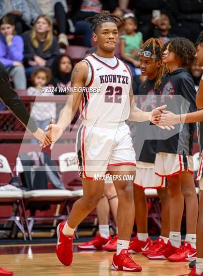Thumbnail 2 in Kountze vs. Tatum (Tenaha Holiday Hoops) photogallery.