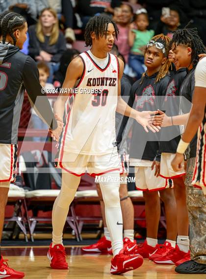 Thumbnail 3 in Kountze vs. Tatum (Tenaha Holiday Hoops) photogallery.