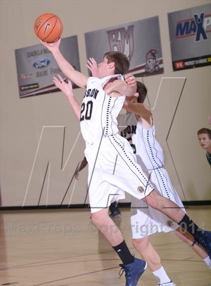 Thumbnail 2 in Mission Prep vs. Ponderosa (MaxPreps Holiday Classic) photogallery.