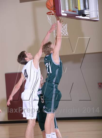 Thumbnail 3 in Mission Prep vs. Ponderosa (MaxPreps Holiday Classic) photogallery.