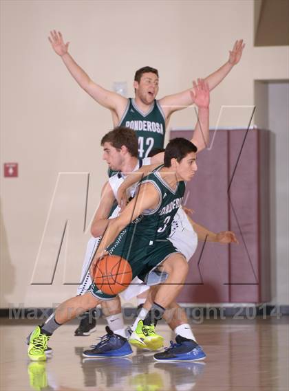 Thumbnail 2 in Mission Prep vs. Ponderosa (MaxPreps Holiday Classic) photogallery.
