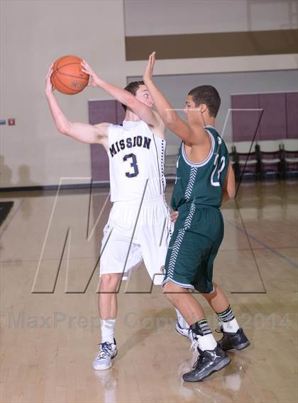 Thumbnail 3 in Mission Prep vs. Ponderosa (MaxPreps Holiday Classic) photogallery.