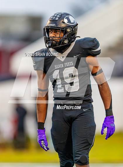 Thumbnail 2 in Bamberg-Ehrhardt vs Lamar (SCHSL 1A Final) photogallery.