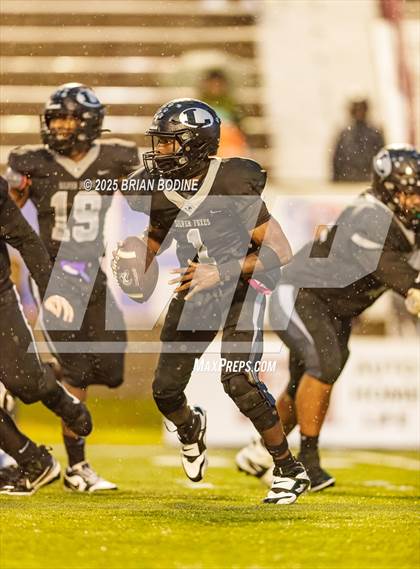 Thumbnail 3 in Bamberg-Ehrhardt vs Lamar (SCHSL 1A Final) photogallery.