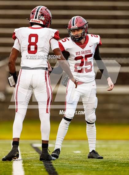 Thumbnail 1 in Bamberg-Ehrhardt vs Lamar (SCHSL 1A Final) photogallery.