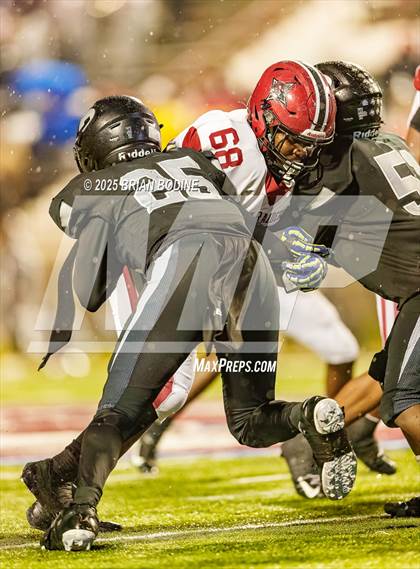 Thumbnail 2 in Bamberg-Ehrhardt vs Lamar (SCHSL 1A Final) photogallery.