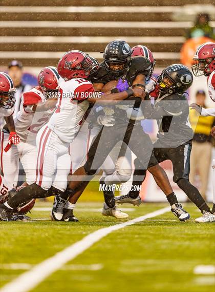 Thumbnail 1 in Bamberg-Ehrhardt vs Lamar (SCHSL 1A Final) photogallery.