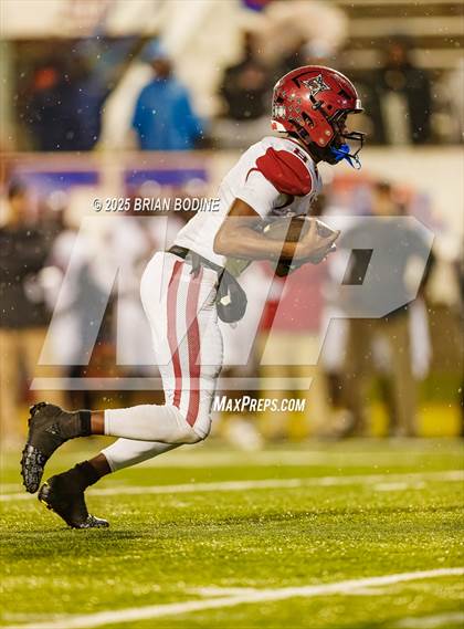 Thumbnail 2 in Bamberg-Ehrhardt vs Lamar (SCHSL 1A Final) photogallery.