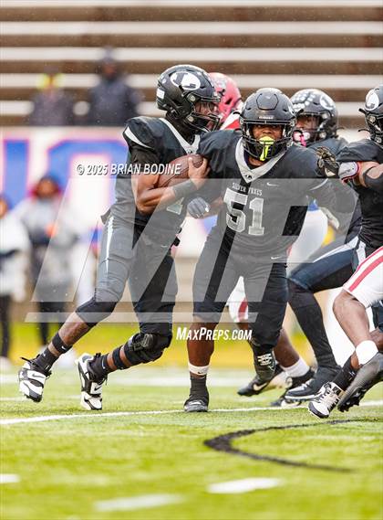 Thumbnail 1 in Bamberg-Ehrhardt vs Lamar (SCHSL 1A Final) photogallery.