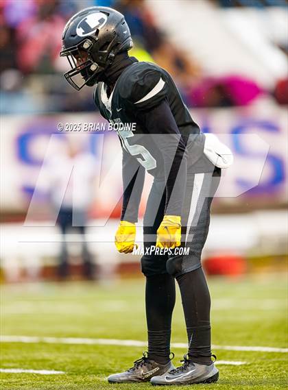 Thumbnail 3 in Bamberg-Ehrhardt vs Lamar (SCHSL 1A Final) photogallery.