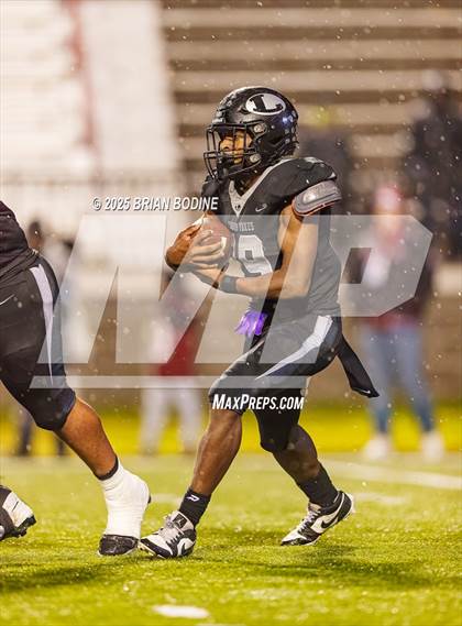 Thumbnail 3 in Bamberg-Ehrhardt vs Lamar (SCHSL 1A Final) photogallery.