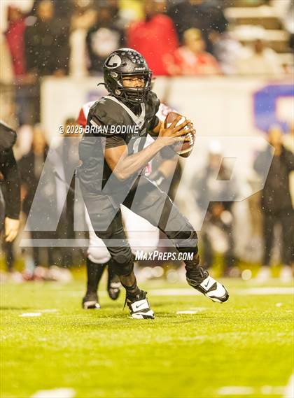 Thumbnail 3 in Bamberg-Ehrhardt vs Lamar (SCHSL 1A Final) photogallery.