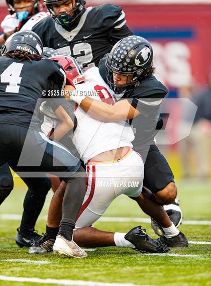 Thumbnail 3 in Bamberg-Ehrhardt vs Lamar (SCHSL 1A Final) photogallery.