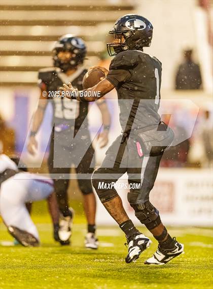 Thumbnail 2 in Bamberg-Ehrhardt vs Lamar (SCHSL 1A Final) photogallery.