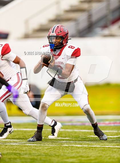 Thumbnail 2 in Bamberg-Ehrhardt vs Lamar (SCHSL 1A Final) photogallery.