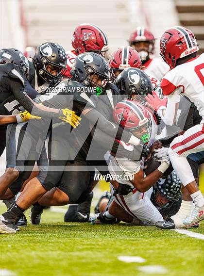 Thumbnail 3 in Bamberg-Ehrhardt vs Lamar (SCHSL 1A Final) photogallery.