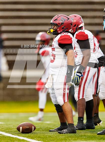 Thumbnail 1 in Bamberg-Ehrhardt vs Lamar (SCHSL 1A Final) photogallery.