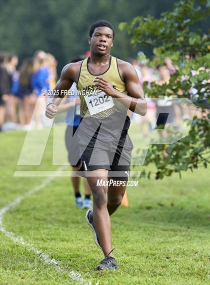 Thumbnail 2 in FR: Monroe Parker Invitational 2025 photogallery.