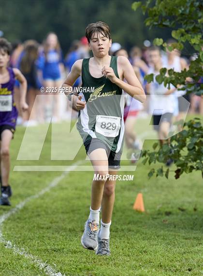 Thumbnail 3 in FR: Monroe Parker Invitational 2025 photogallery.
