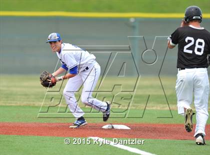Thumbnail 2 in Lone Grove @ Krum (Krum Wood Bat Festival) photogallery.