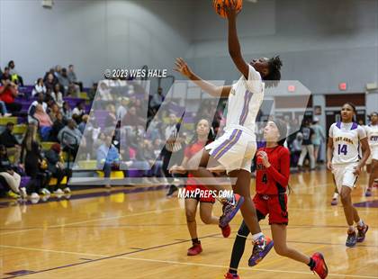 Thumbnail 3 in Center Hill @ DeSoto Central photogallery.