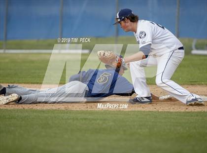 Thumbnail 2 in Millikan @ Pacifica photogallery.