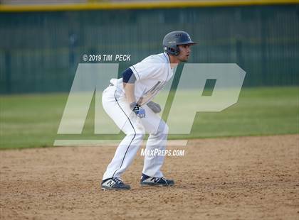 Thumbnail 1 in Millikan @ Pacifica photogallery.