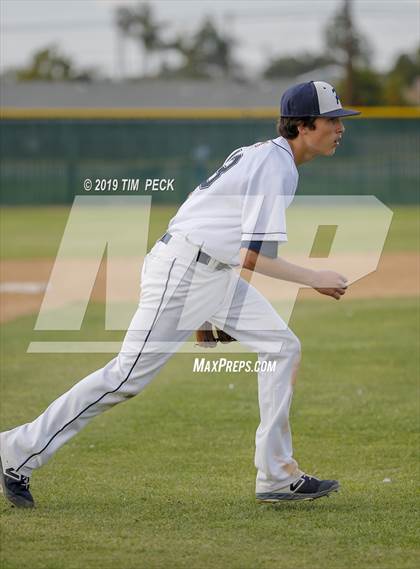 Thumbnail 3 in Millikan @ Pacifica photogallery.