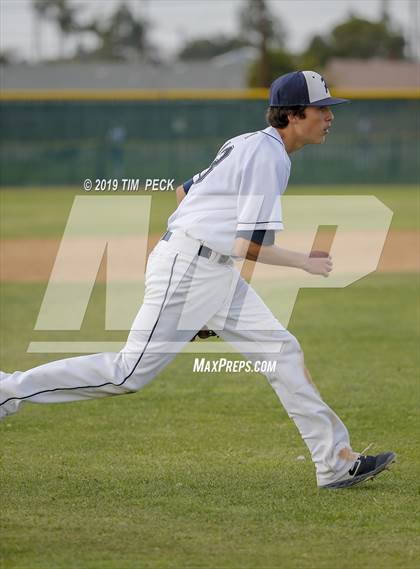 Thumbnail 1 in Millikan @ Pacifica photogallery.