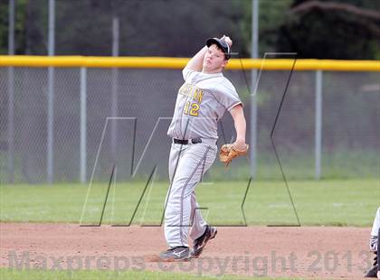 Thumbnail 3 in Jamestown @ Rocky Grove photogallery.