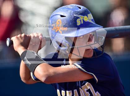 Thumbnail 3 in Everett Alvarez vs. Aragon (CIF CCS D1 Round 1) photogallery.