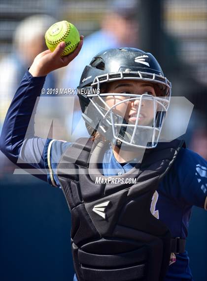 Thumbnail 2 in Everett Alvarez vs. Aragon (CIF CCS D1 Round 1) photogallery.