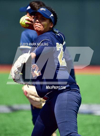 Thumbnail 3 in Everett Alvarez vs. Aragon (CIF CCS D1 Round 1) photogallery.