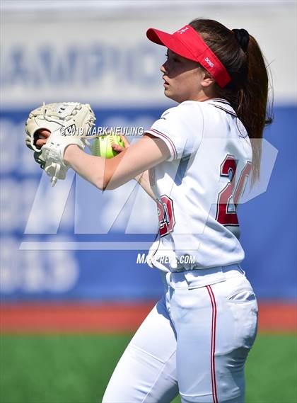 Thumbnail 1 in Everett Alvarez vs. Aragon (CIF CCS D1 Round 1) photogallery.