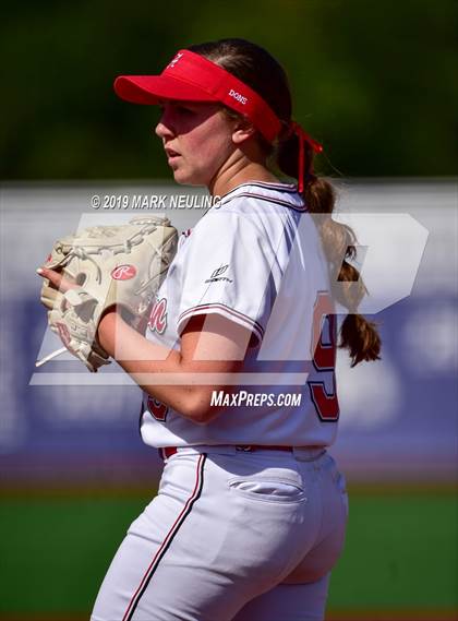 Thumbnail 2 in Everett Alvarez vs. Aragon (CIF CCS D1 Round 1) photogallery.