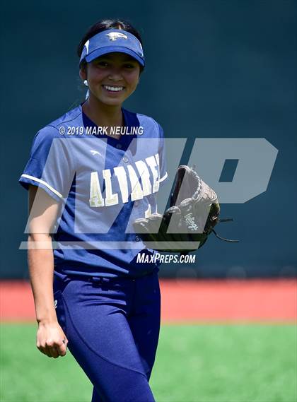 Thumbnail 3 in Everett Alvarez vs. Aragon (CIF CCS D1 Round 1) photogallery.