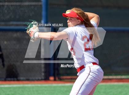 Thumbnail 1 in Everett Alvarez vs. Aragon (CIF CCS D1 Round 1) photogallery.