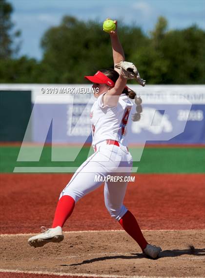 Thumbnail 1 in Everett Alvarez vs. Aragon (CIF CCS D1 Round 1) photogallery.