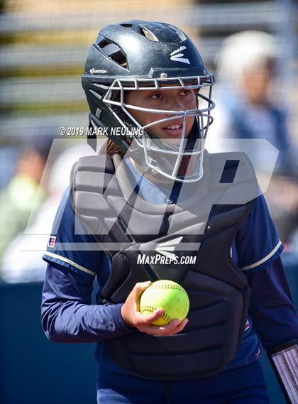 Thumbnail 2 in Everett Alvarez vs. Aragon (CIF CCS D1 Round 1) photogallery.